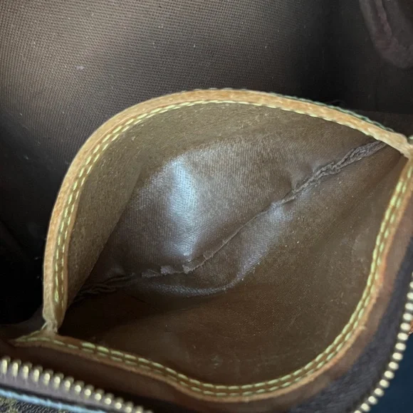 Louis Vuitton Monogram Speedy - 2004 - Picture 11 of 16